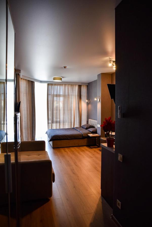 Апарт-отель Corner House *